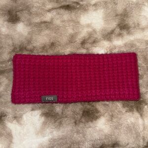 ✨NWOT✨ FIGS waffle-knit ear warmers